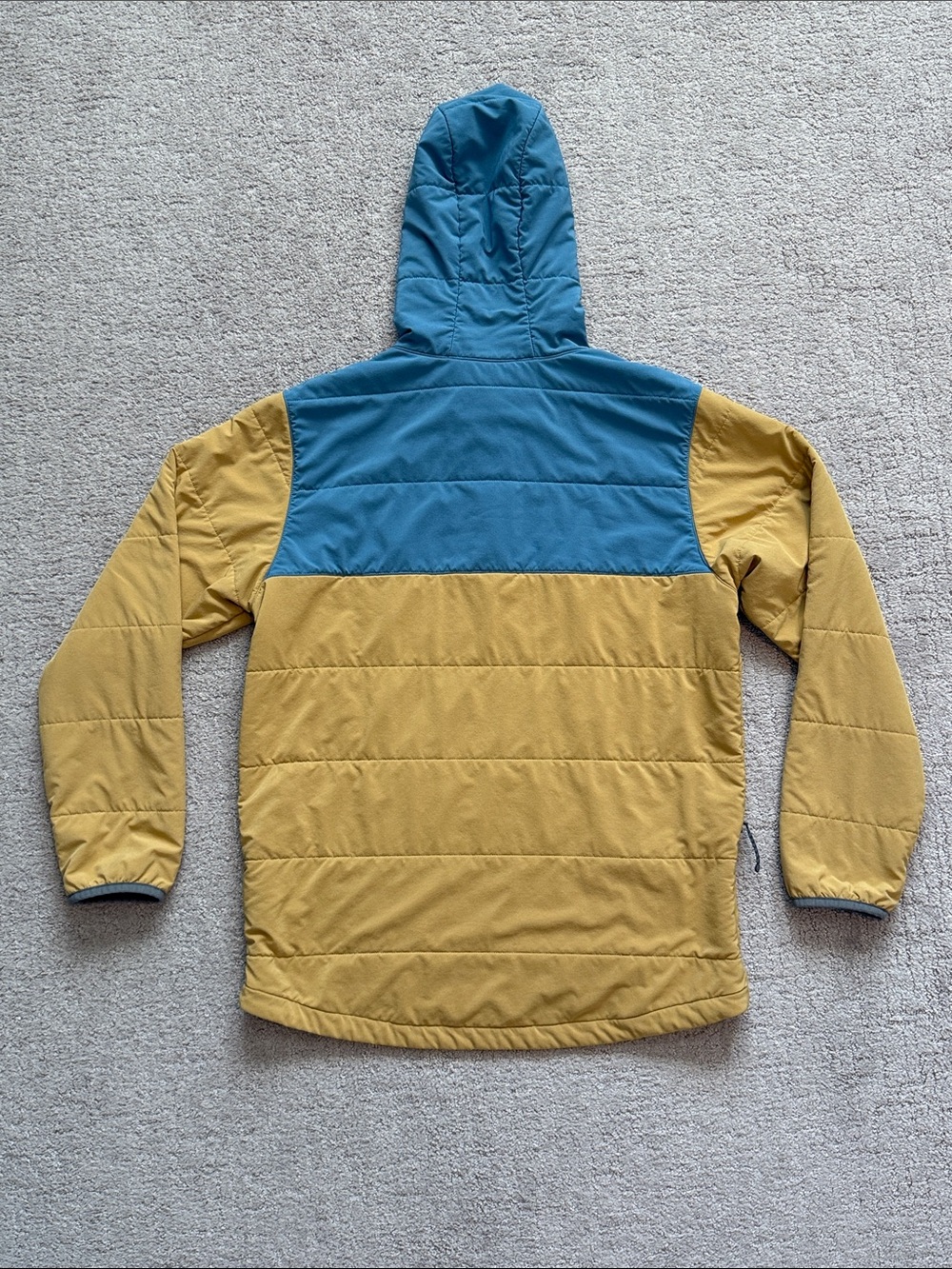 Patagonia Men’s Pack In Pullover Hoody - Picture 6 of 6
